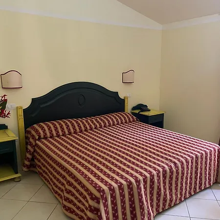 Ala Birdi Aparthotel 4*